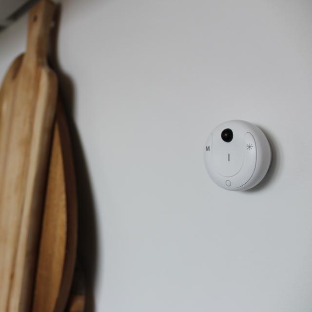 CUE Motion-fjärrkontroll med MultiWhite®-sensor