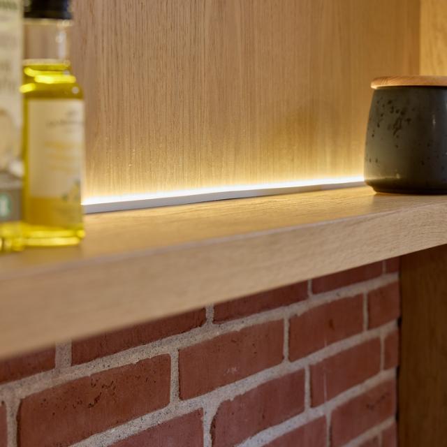 LEDshape ljuslist 4x7 mm m. tejp 4 meter