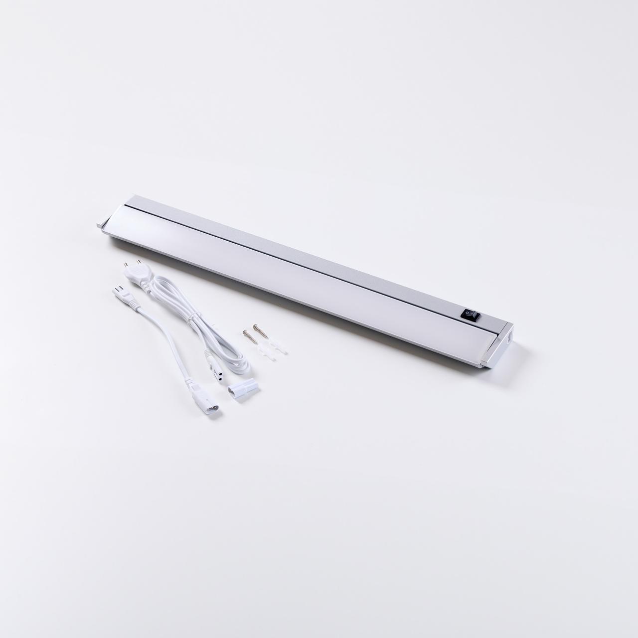 Striplight ljusarmatur vippbar LED 3 000K